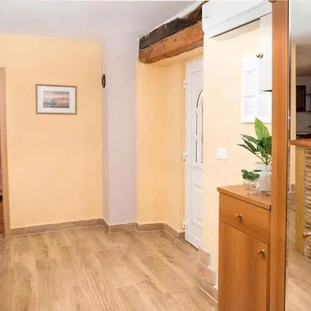 House Cancin بيت للعطل